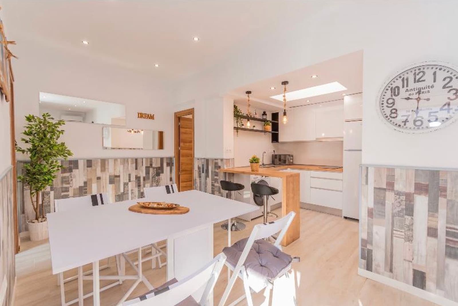 2 soverom Villa til salgs i Malaga by - € 269 000 (Ref: 9699874)