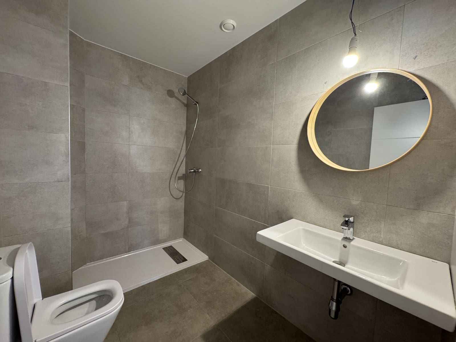 2 bedroom Penthouse for sale in Malaga city with garage - € 570,000 (Ref: 9714150)