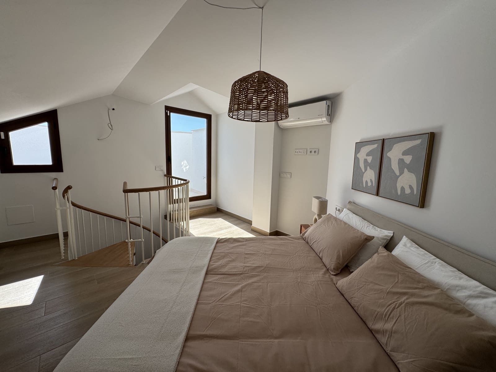 2 bedroom Penthouse for sale in Malaga city with garage - € 570,000 (Ref: 9714150)