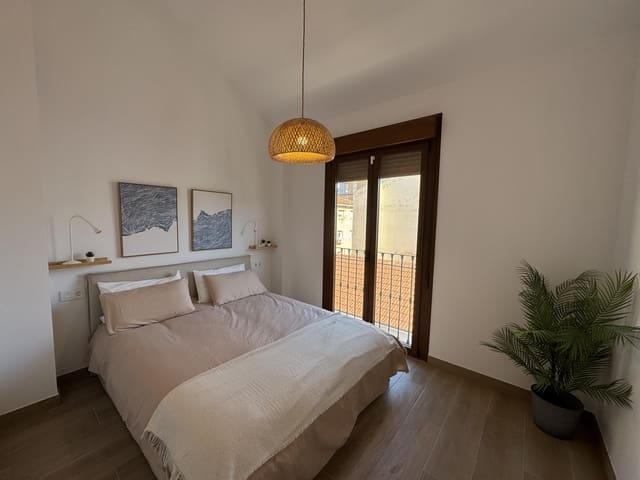 2 quarto Penthouse para venda em Málaga cidade com garagem - 570 000 € (Ref: 9714150)