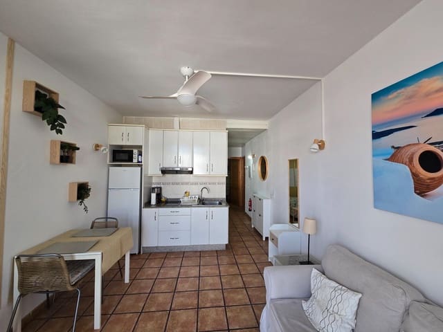 1 slaapkamer Appartement te huur in Arguineguín, Mogán met garage - € 1.550 (Ref: 10015599)