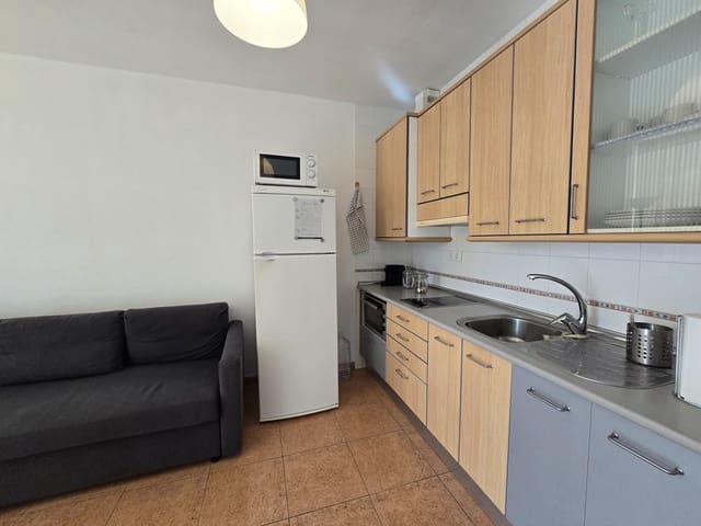 1 slaapkamer Appartement te huur in Mogán met zwembad garage - € 1.200 (Ref: 10024162)
