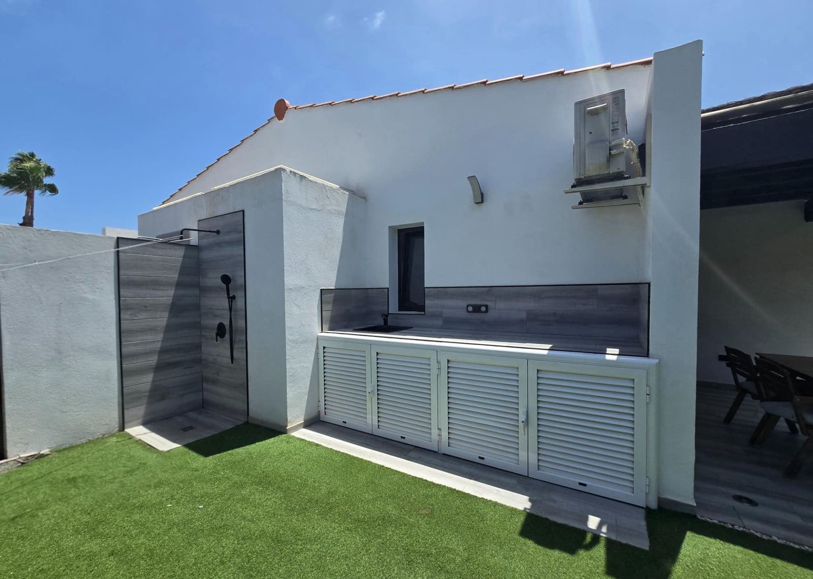 1 Zimmer Bungalow zu vermieten in Maspalomas mit Pool - 1.500 € (Ref: 10032073)