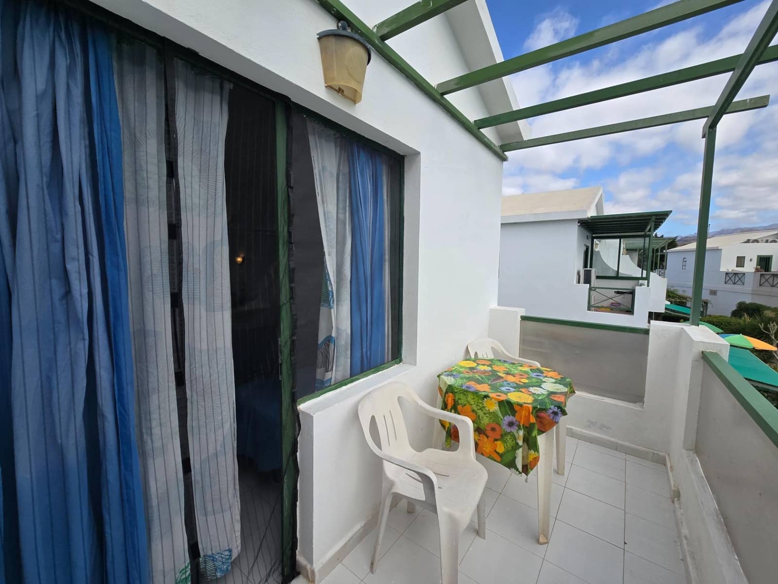 2 quarto Apartamento para arrendar em San Bartolome de Tirajana com piscina garagem - 1 100 € (Ref: 10037465)