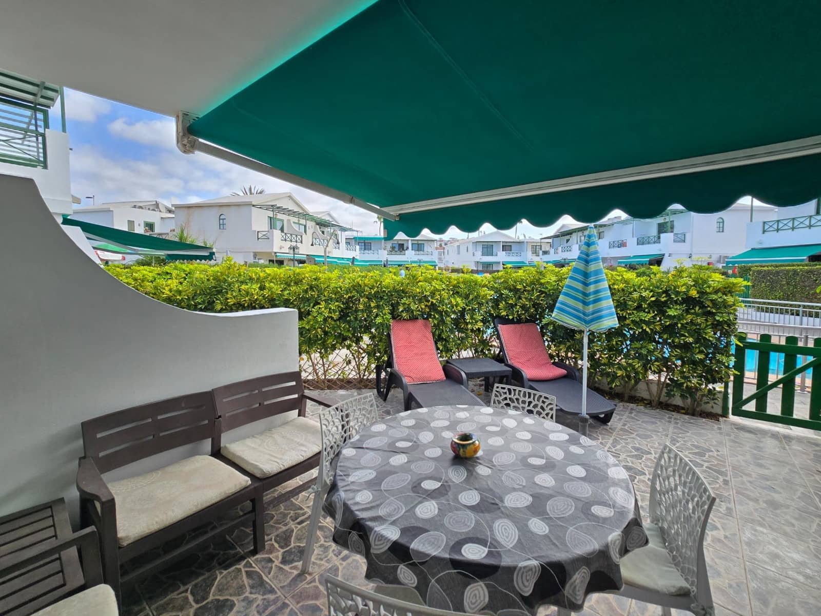 2 quarto Apartamento para arrendar em San Bartolome de Tirajana com piscina garagem - 1 100 € (Ref: 10037465)