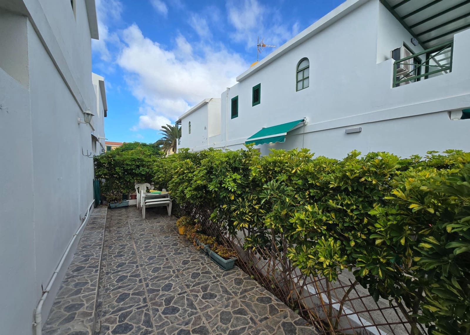 2 quarto Apartamento para arrendar em San Bartolome de Tirajana com piscina garagem - 1 100 € (Ref: 10037465)