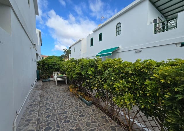 2 bedroom Apartment for rent in San Bartolomé de Tirajana with pool garage - € 1,100 (Ref: 10037465)