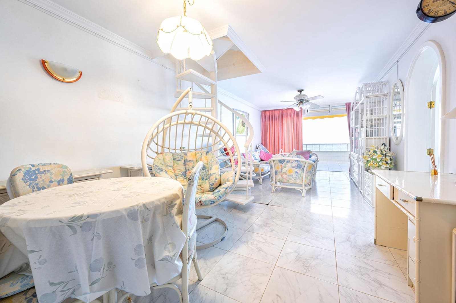 3 makuuhuone Ranta-asunto myytävänä paikassa San Agustin - 650 000 € (Ref: 10043036)