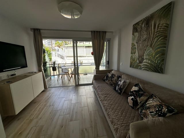 1 sovrum Lägenhet att hyra i Playa del Inglés, San Bartolomé de Tirajana med pool - 1 250 € (Ref: 10044831)