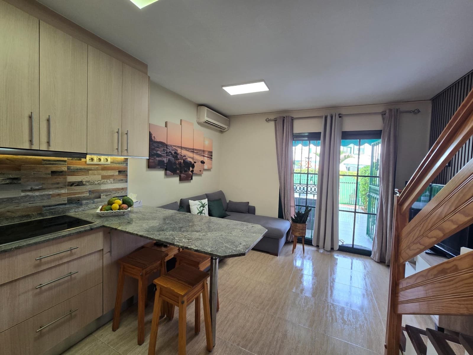 2 slaapkamer Appartement te huur in Maspalomas met zwembad garage - € 1.500 (Ref: 10055301)
