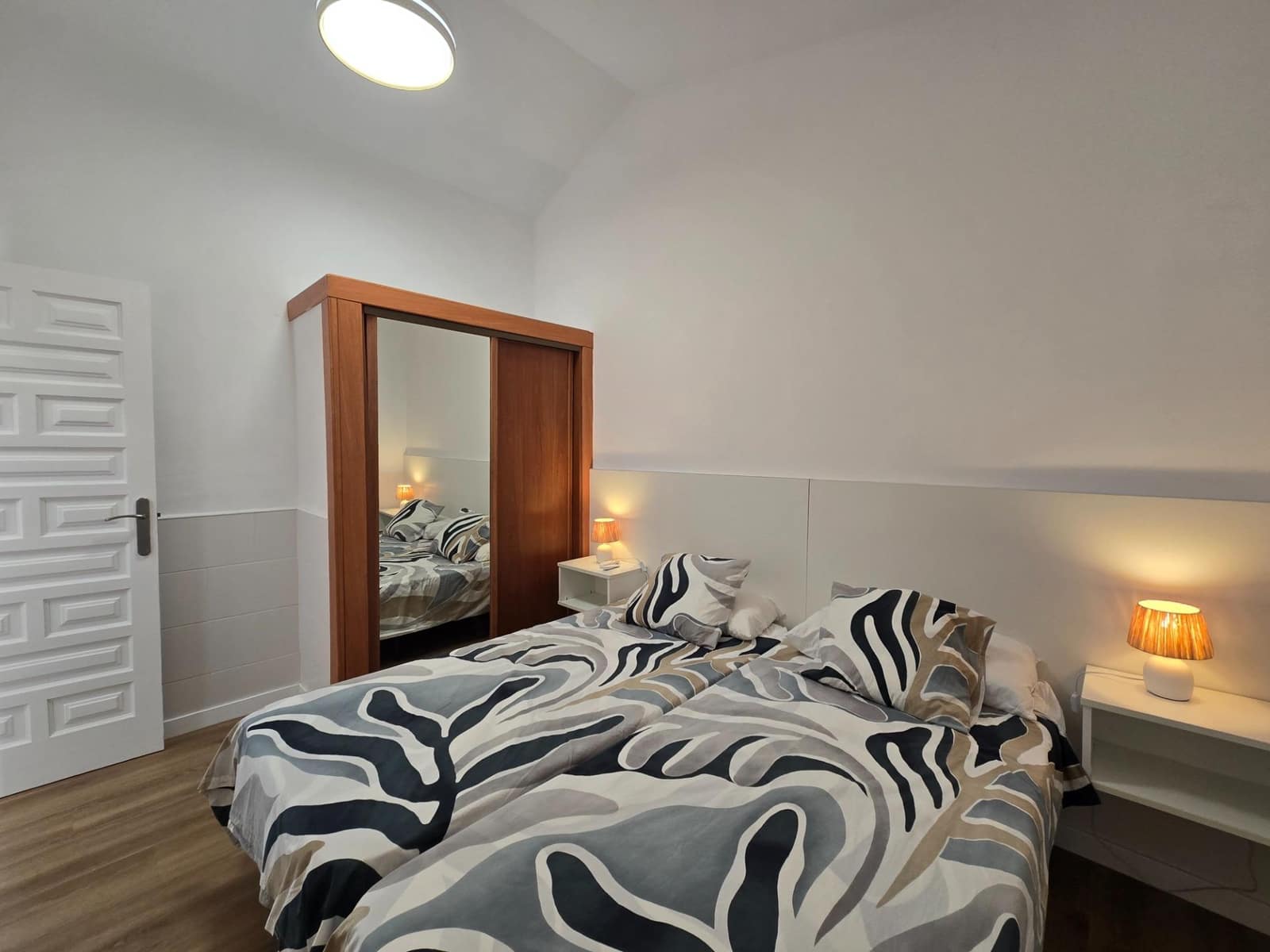 1 soverom Bungalow til leie i Playa del Ingles med svømmebasseng garasje - € 1 400 (Ref: 10059156)