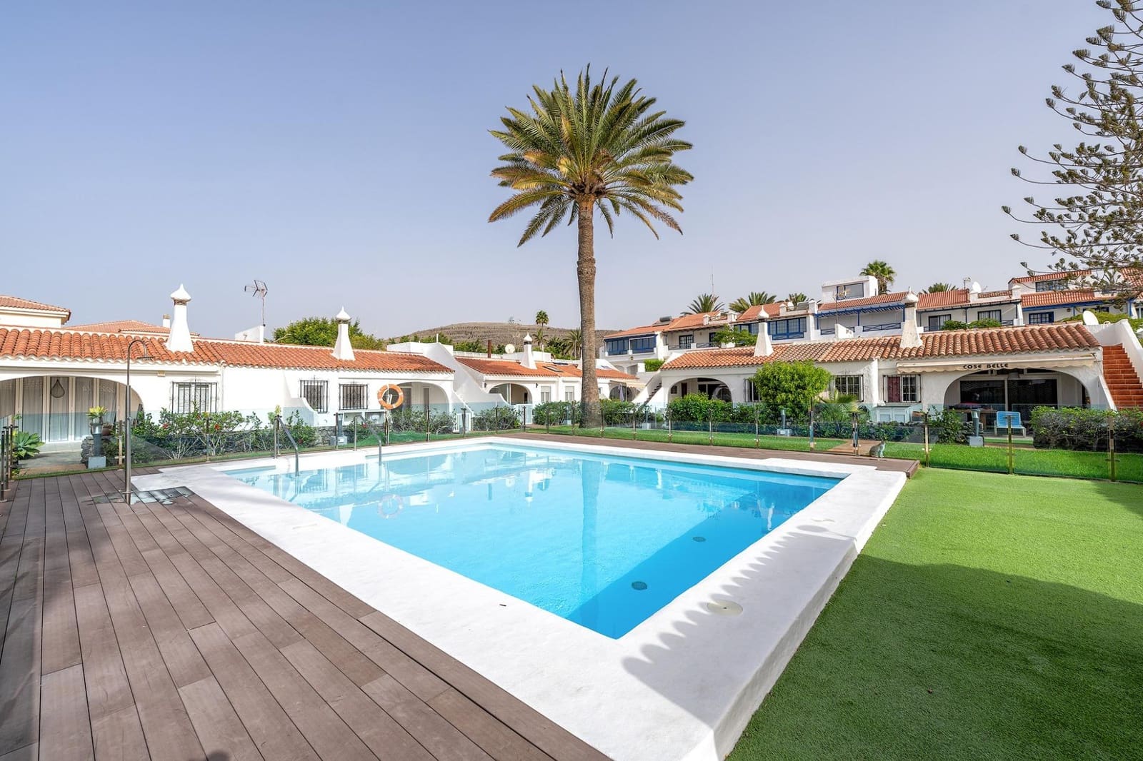 2 bedroom Bungalow for sale in San Bartolome de Tirajana with pool - € 790,000 (Ref: 10062281)