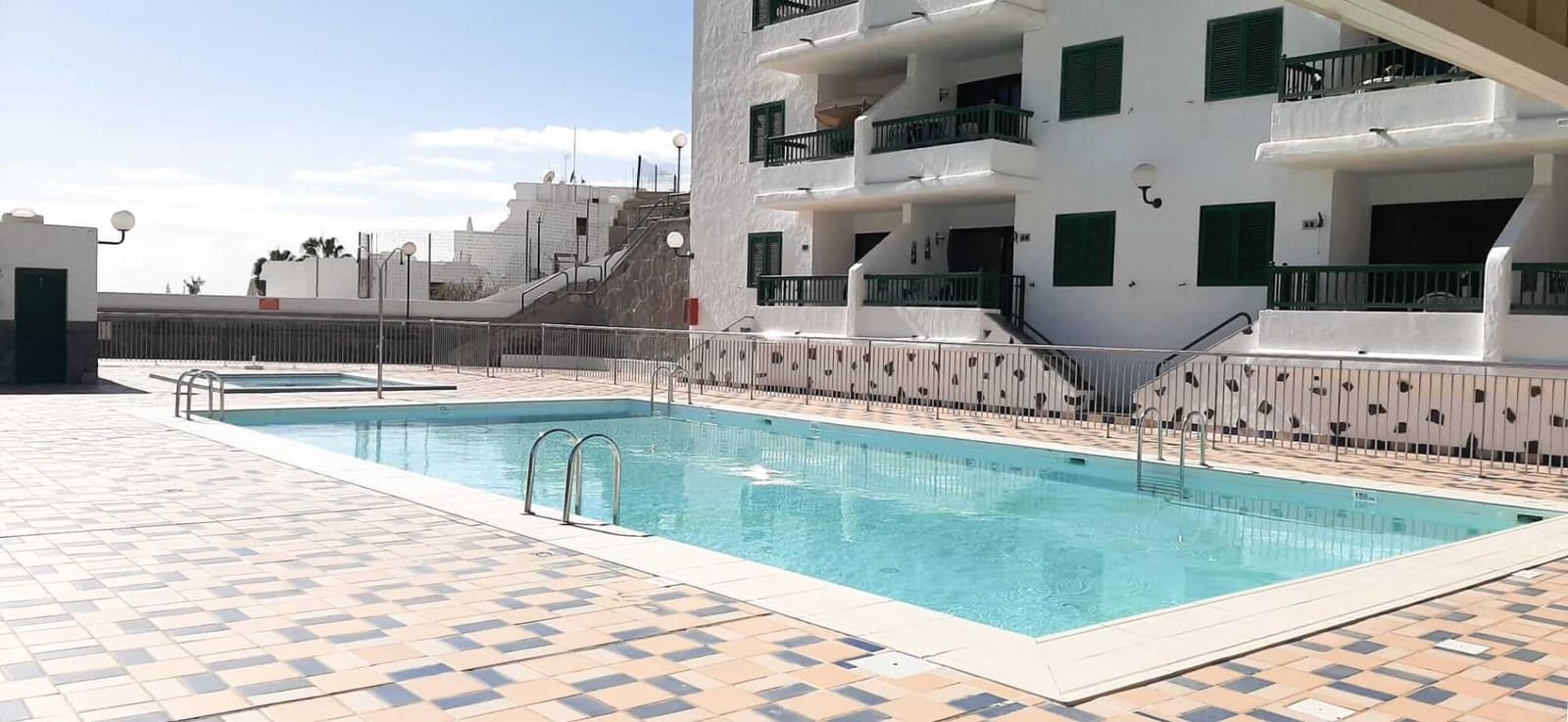 1 sovrum Lägenhet att hyra i Puerto Rico med pool garage - 1 200 € (Ref: 10098432)