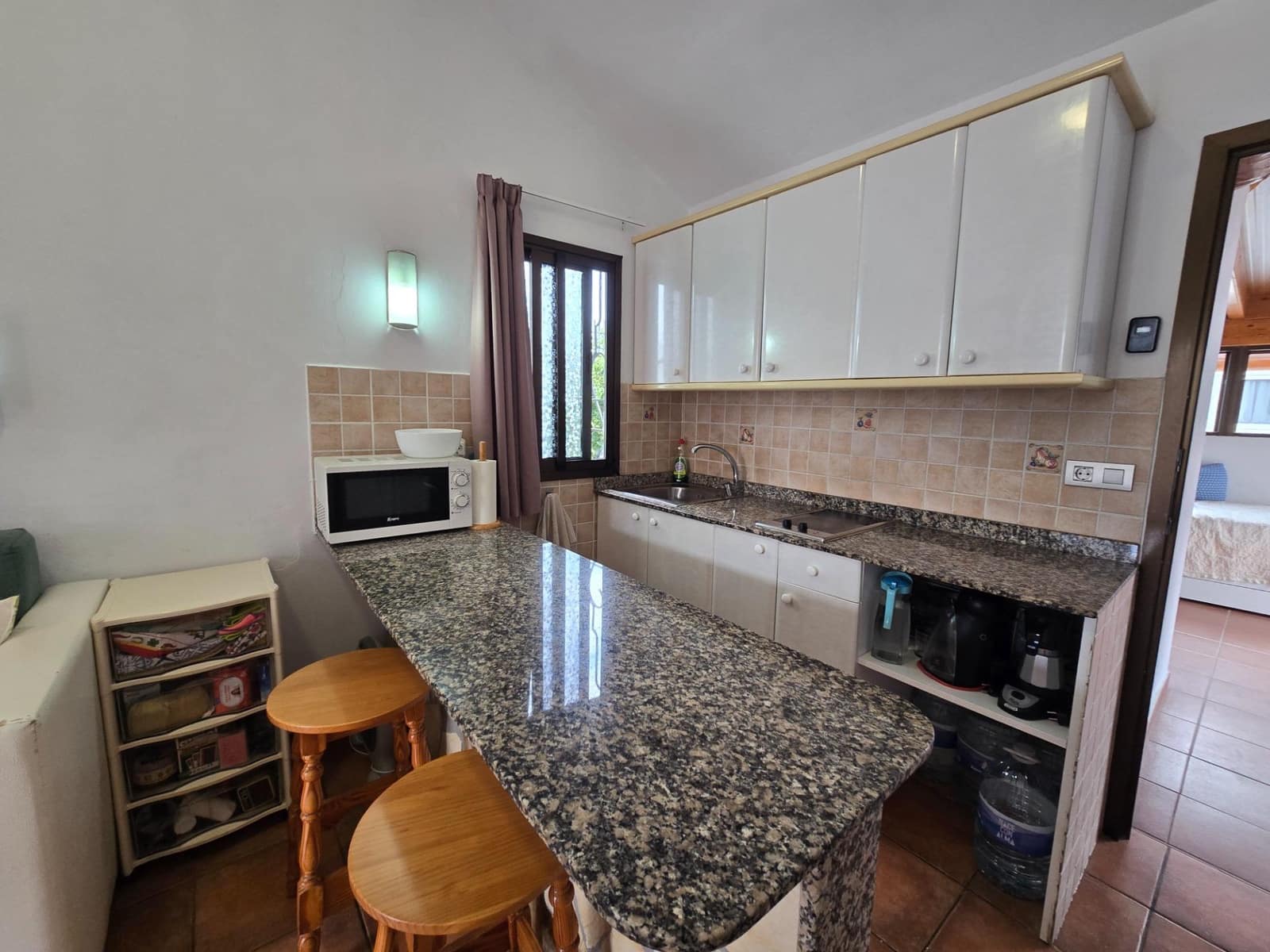2 makuuhuone Bungalow vuokrattavana paikassa Playa del Ingles mukana uima-altaan - 1 500 € (Ref: 10098433)