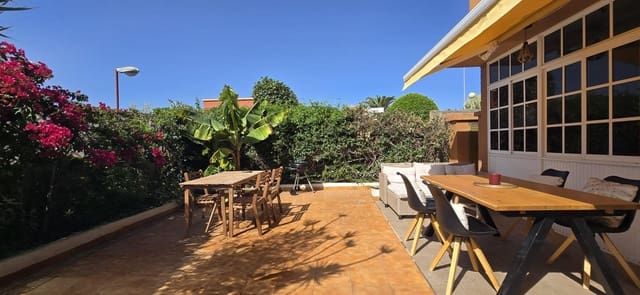 3 soveværelse Lejlighed til leje i San Agustín, San Bartolomé de Tirajana med swimmingpool - € 2.150 (Ref: 10100460)