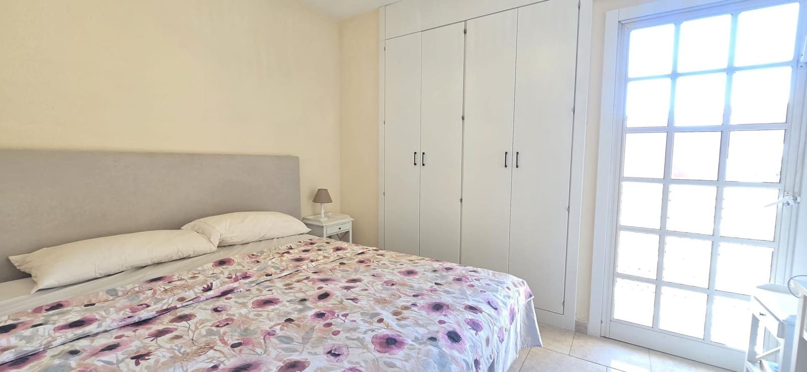 3 soveværelse Lejlighed til leje i San Agustin med swimmingpool - € 2.150 (Ref: 10100460)