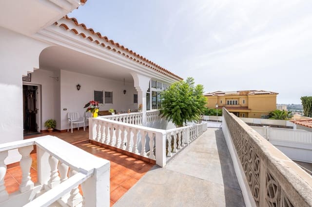 4 sovrum Villa till salu i Sonneland, San Bartolomé de Tirajana med garage - 1 565 000 € (Ref: 10109697)