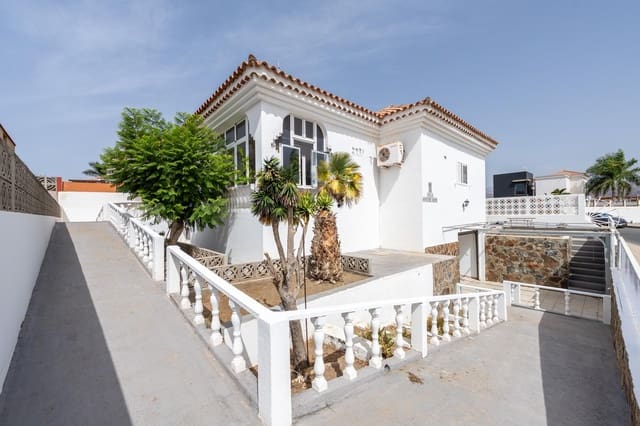 4 sovrum Villa till salu i Sonneland, San Bartolomé de Tirajana med garage - 1 565 000 € (Ref: 10109697)