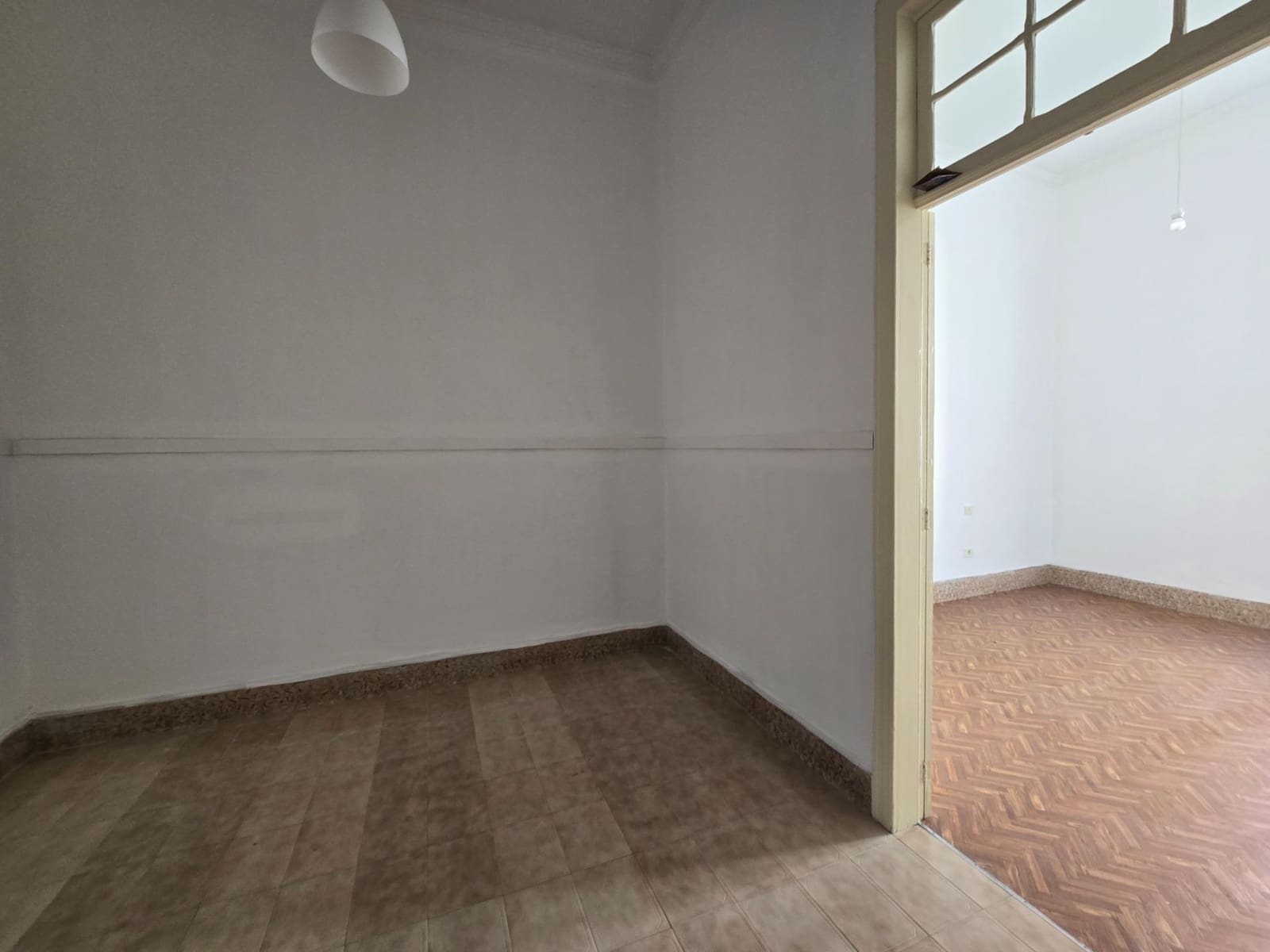 4 bedroom Townhouse for rent in Las Palmas de Gran Canaria - € 1,100 (Ref: 10129511)