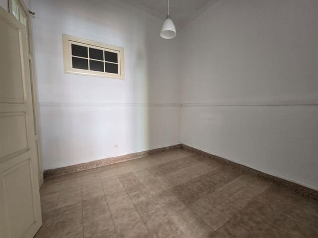 4 soveværelse Byhus til leje i Triana, Las Palmas de Gran Canaria - € 1.100 (Ref: 10129511)