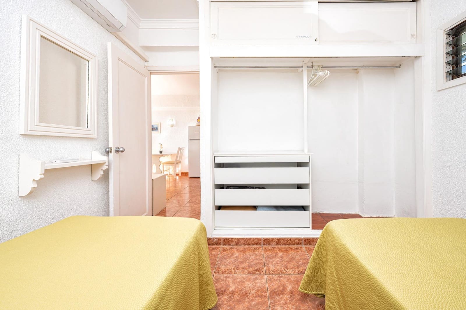 1 slaapkamer Appartement te koop in San Bartolome de Tirajana met zwembad - € 339.000 (Ref: 10155300)