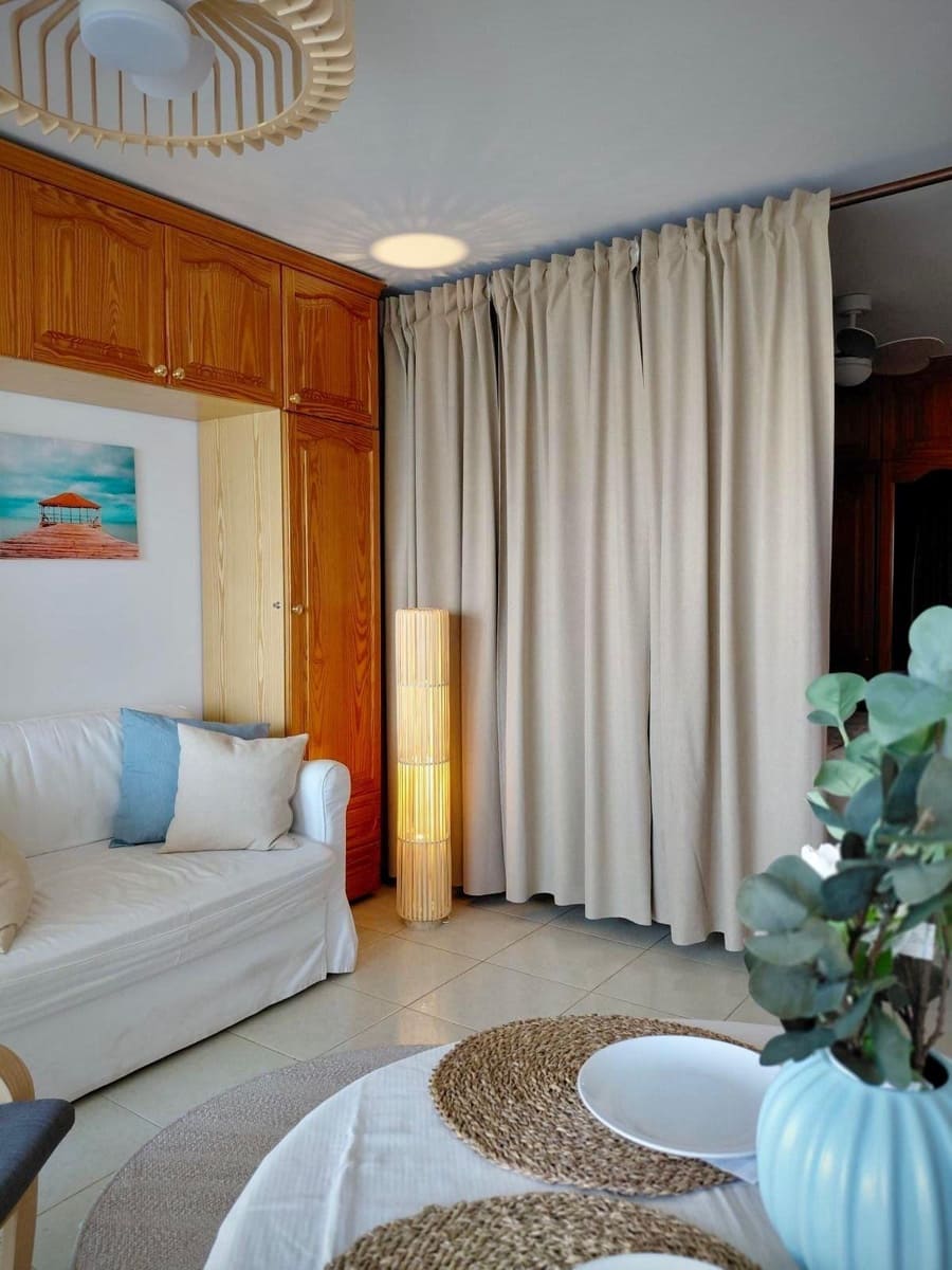 Estudio de 1 habitación en San Bartolomé de Tirajana en alquiler con piscina - 1.400 € (Ref: 10166692)