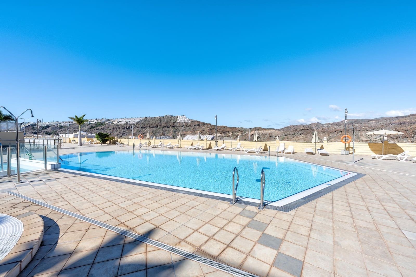2 bedroom Apartment for sale in Puerto Rico with pool garage - € 330,000 (Ref: 10168749)