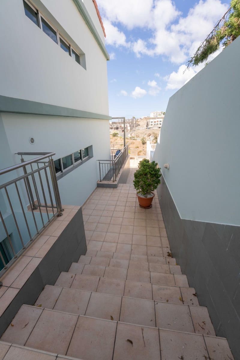 Apartamento de 2 habitaciones en Mogán en venta con piscina garaje - 360.000 € (Ref: 10184930)