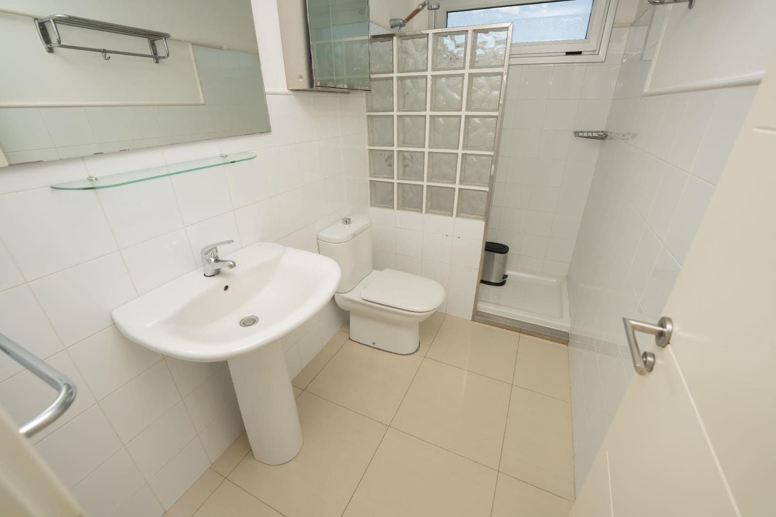Apartamento de 2 habitaciones en Mogán en venta con piscina garaje - 360.000 € (Ref: 10184930)