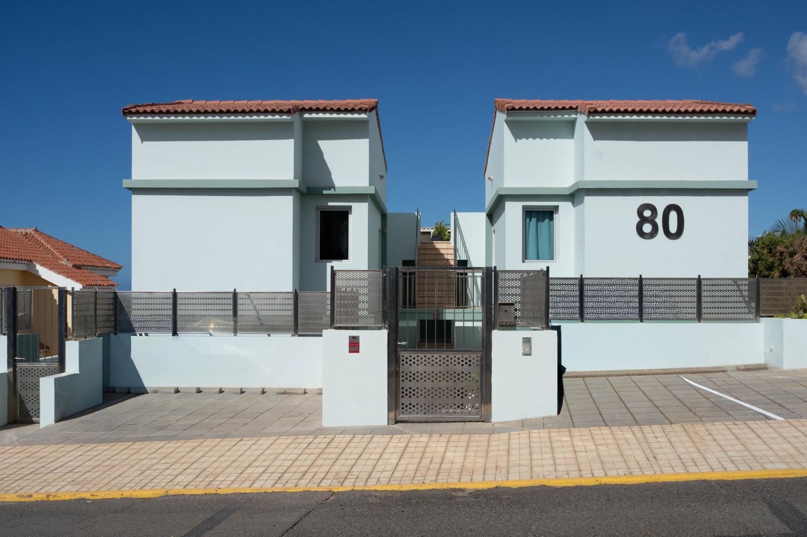 Apartamento de 2 habitaciones en Mogán en venta con piscina garaje - 360.000 € (Ref: 10184930)