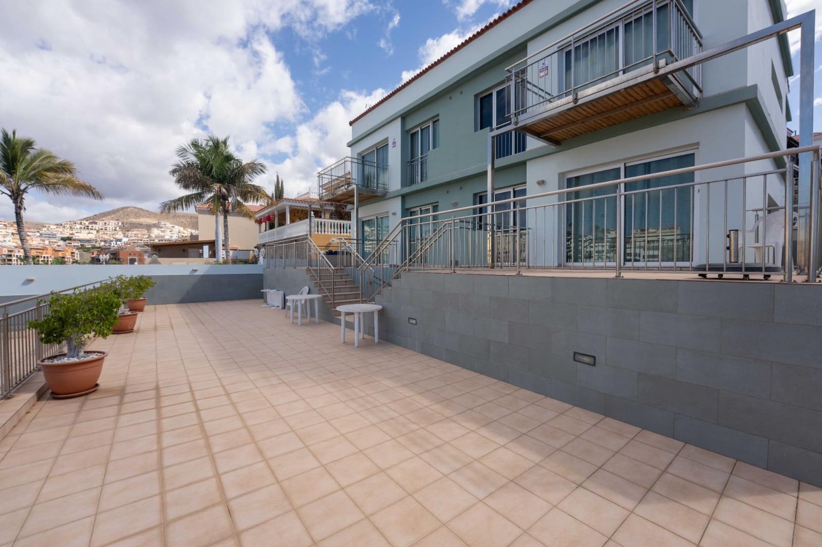 Apartamento de 2 habitaciones en Mogán en venta con piscina garaje - 380.000 € (Ref: 10184931)