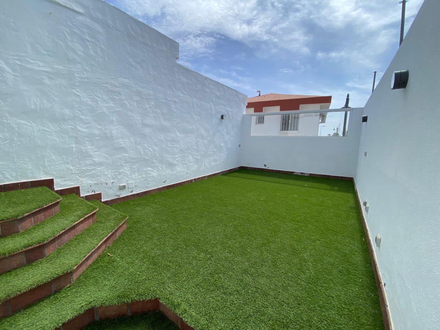 Chalet de 2 habitaciones en San Agustín en alquiler - 2.500 € (Ref: 7202808)
