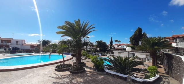 Apartamento de 3 habitaciones en Sonneland, San Bartolomé de Tirajana en alquiler con piscina - 1.300 € (Ref: 7268785)