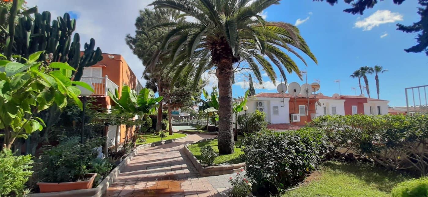 3 bedroom Apartment for rent in Sonneland with pool - € 1,300 (Ref: 7268785)