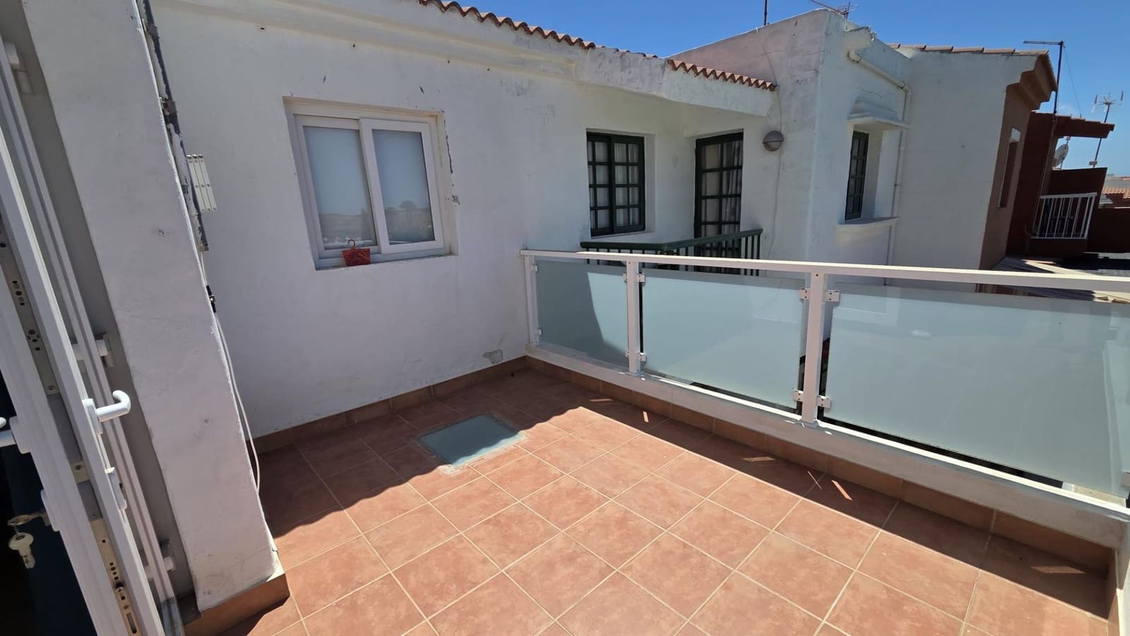 3 bedroom Apartment for rent in Sonneland with pool - € 1,300 (Ref: 7268785)