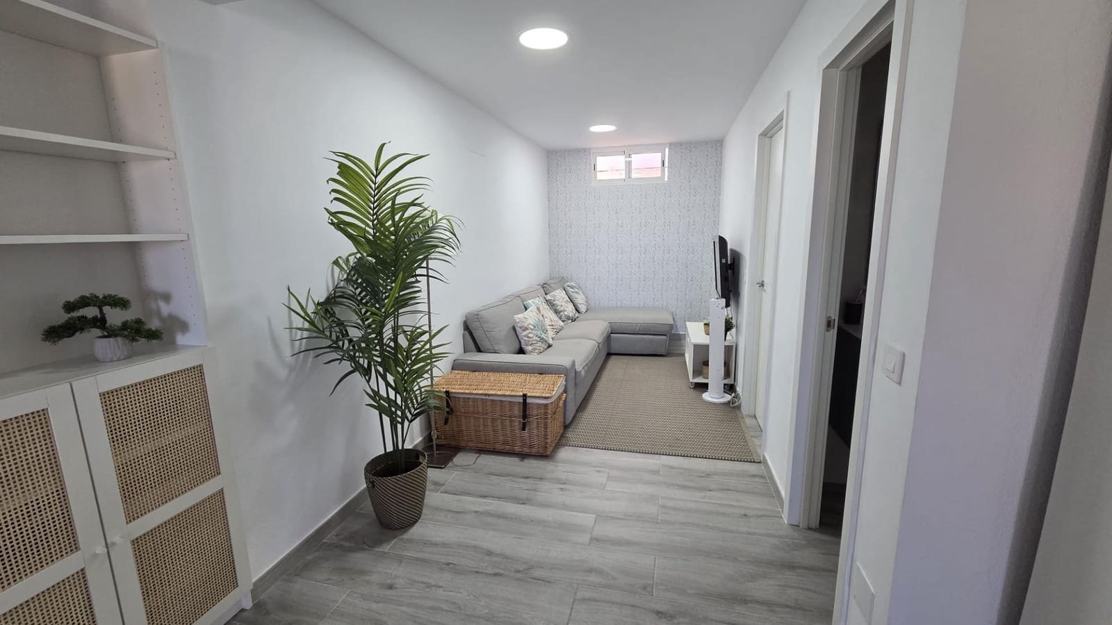 3 bedroom Apartment for rent in Sonneland with pool - € 1,300 (Ref: 7268785)