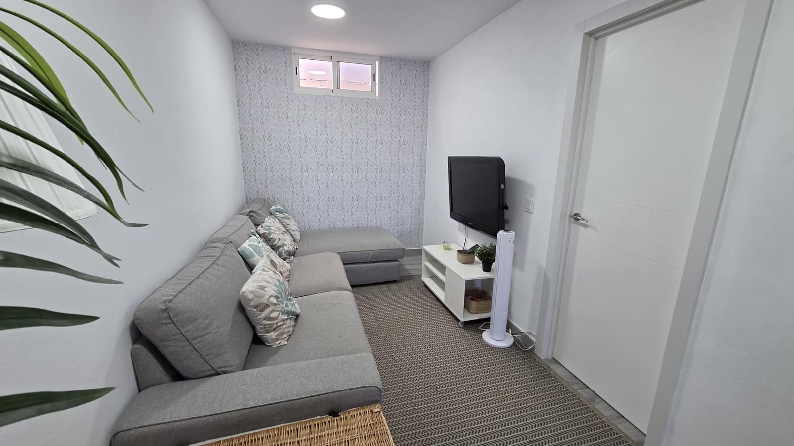 3 bedroom Apartment for rent in Sonneland with pool - € 1,300 (Ref: 7268785)