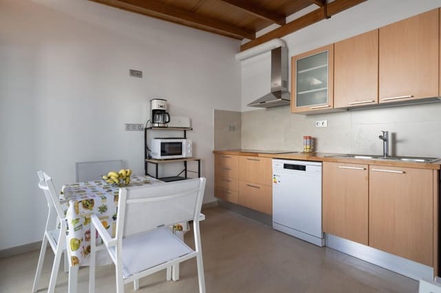 Bungalow de 1 chambre à louer à Campo Internacional, San Bartolomé de Tirajana - 1 400 € (Ref: 7381367)