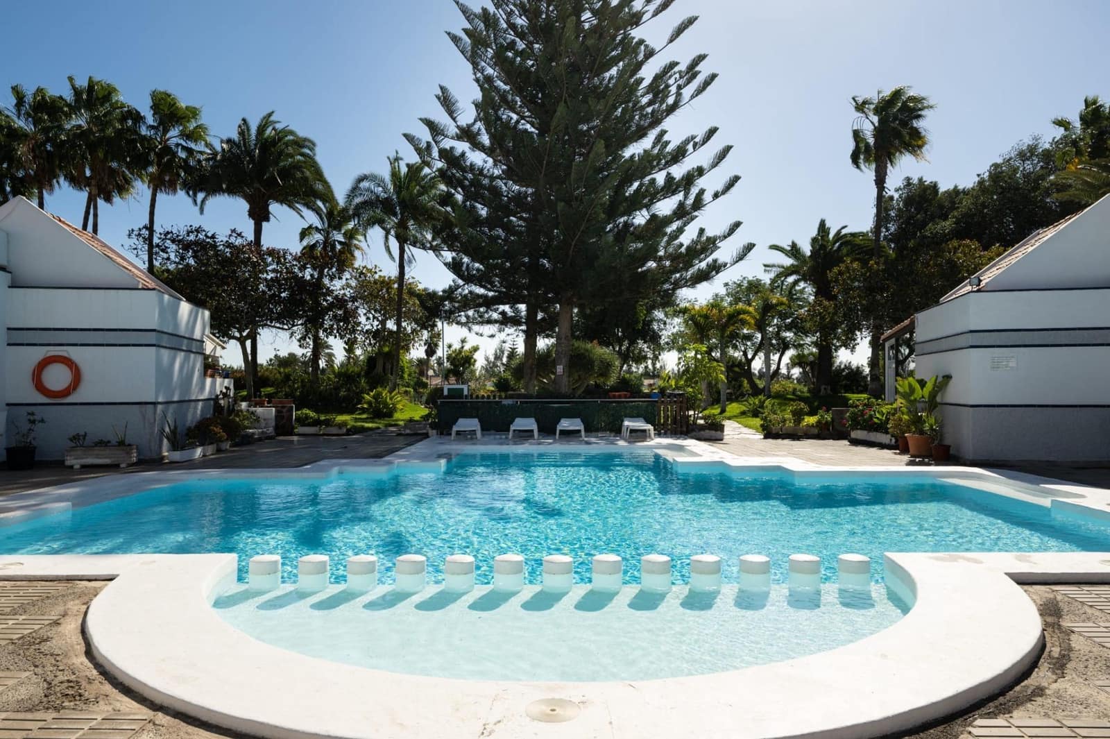 Bungalow de 1 chambre à louer à Campo Internacional - 1 400 € (Ref: 7381367)