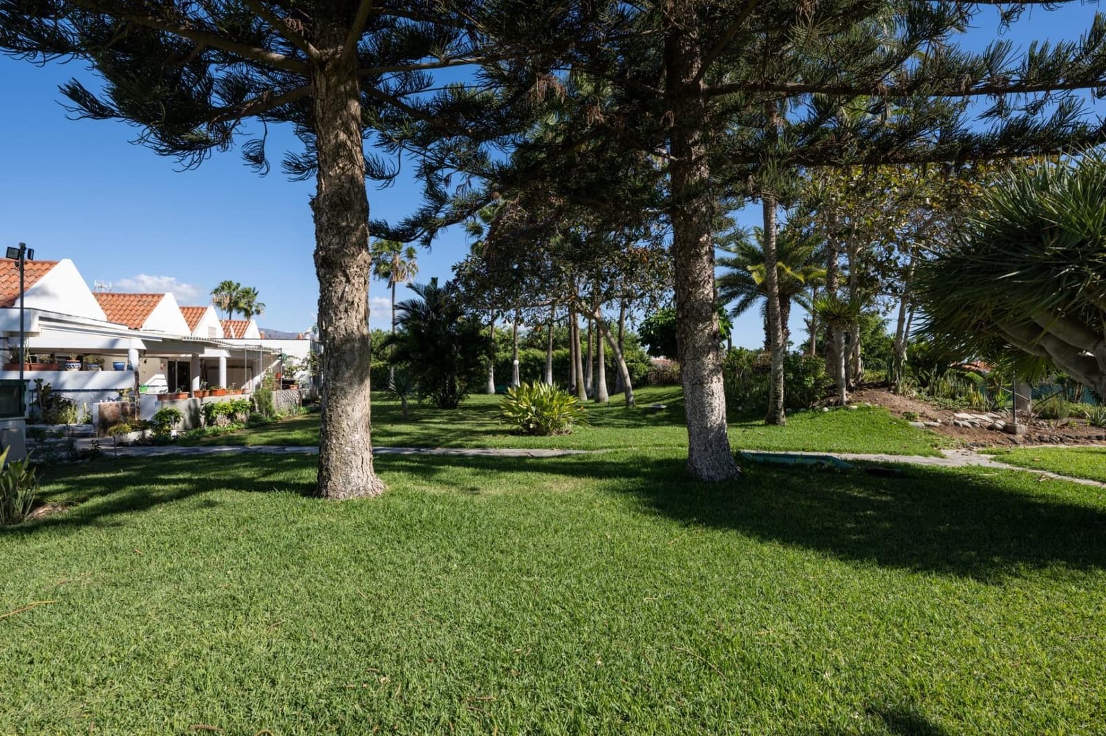 Bungalow de 1 chambre à louer à Campo Internacional - 1 400 € (Ref: 7381367)