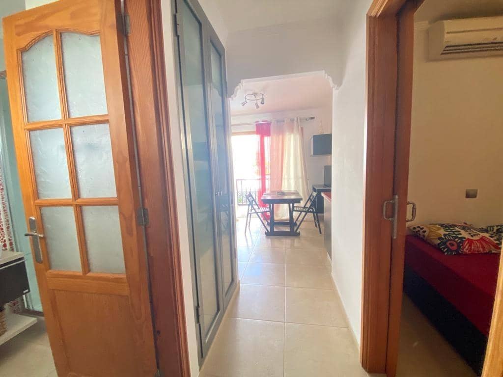 1 slaapkamer Appartement te huur in San Agustin met zwembad - € 900 (Ref: 7410027)