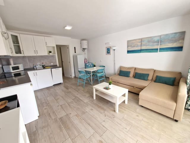 1 bedroom Apartment for rent in San Agustín, San Bartolomé de Tirajana with pool - € 1,250 (Ref: 7423054)