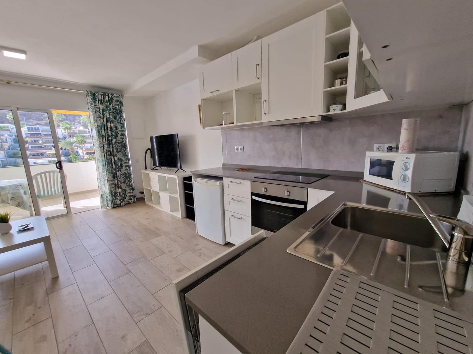 1 bedroom Apartment for rent in San Agustin with pool - € 1,250 (Ref: 7423054)