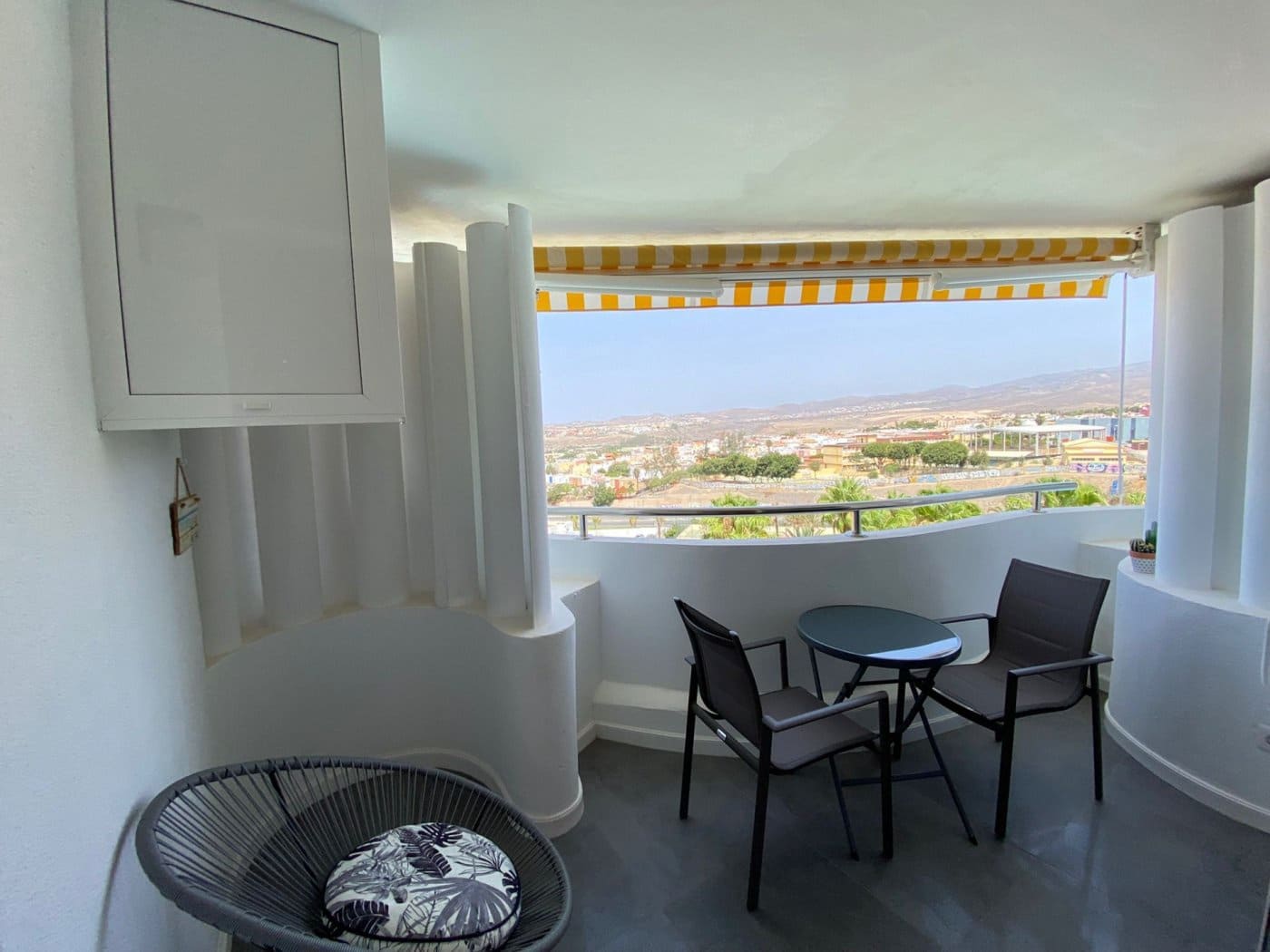 1 bedroom Apartment for rent in Playa del Ingles with pool - € 1,300 (Ref: 7486321)
