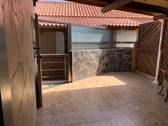 2 makuuhuone Huoneisto vuokrattavana paikassa San Bartolomé de Tirajana - 1 100 € (Ref: 7486322)
