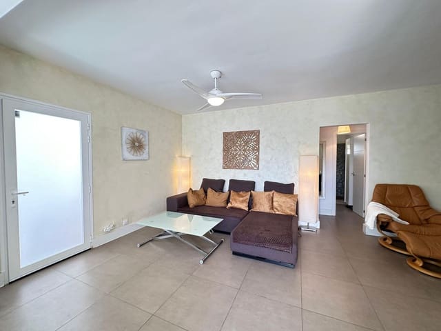 2 bedroom Bungalow for rent in San Bartolomé de Tirajana with pool - € 1,700 (Ref: 7816766)