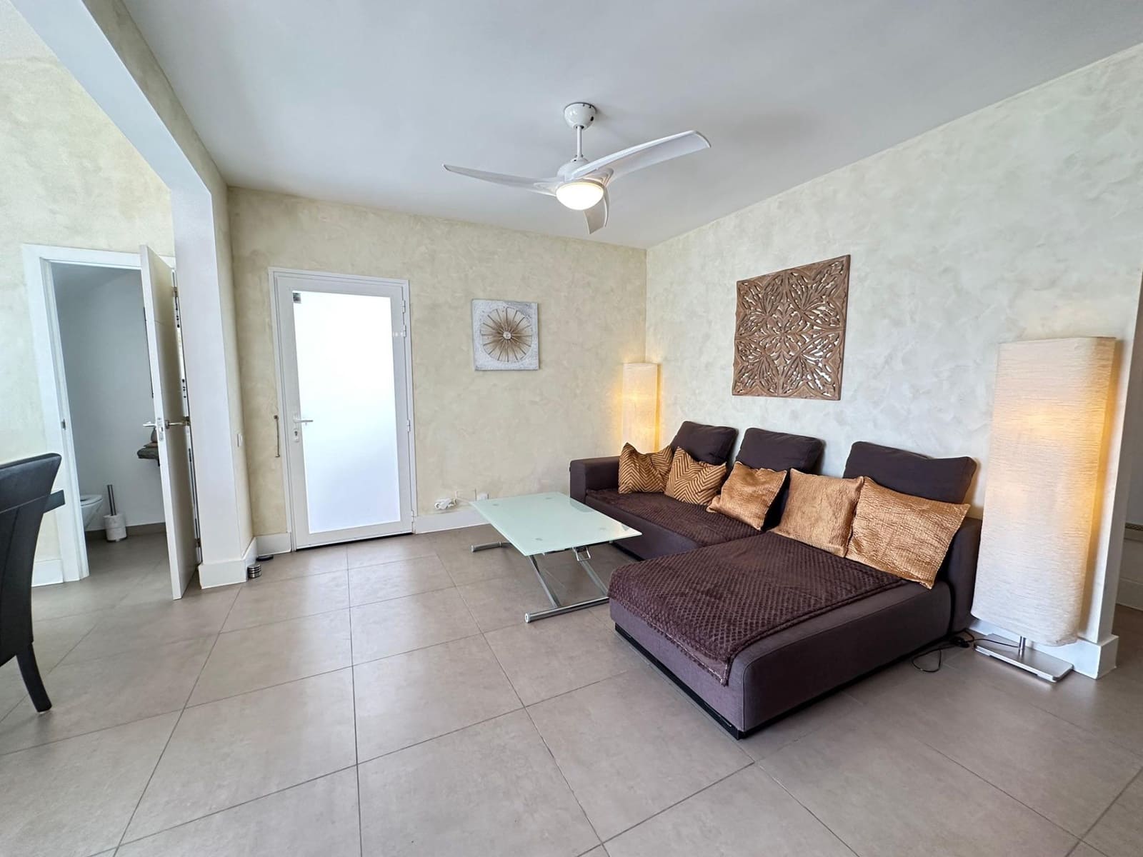2 bedroom Bungalow for rent in San Bartolome de Tirajana with pool - € 1,700 (Ref: 7816766)