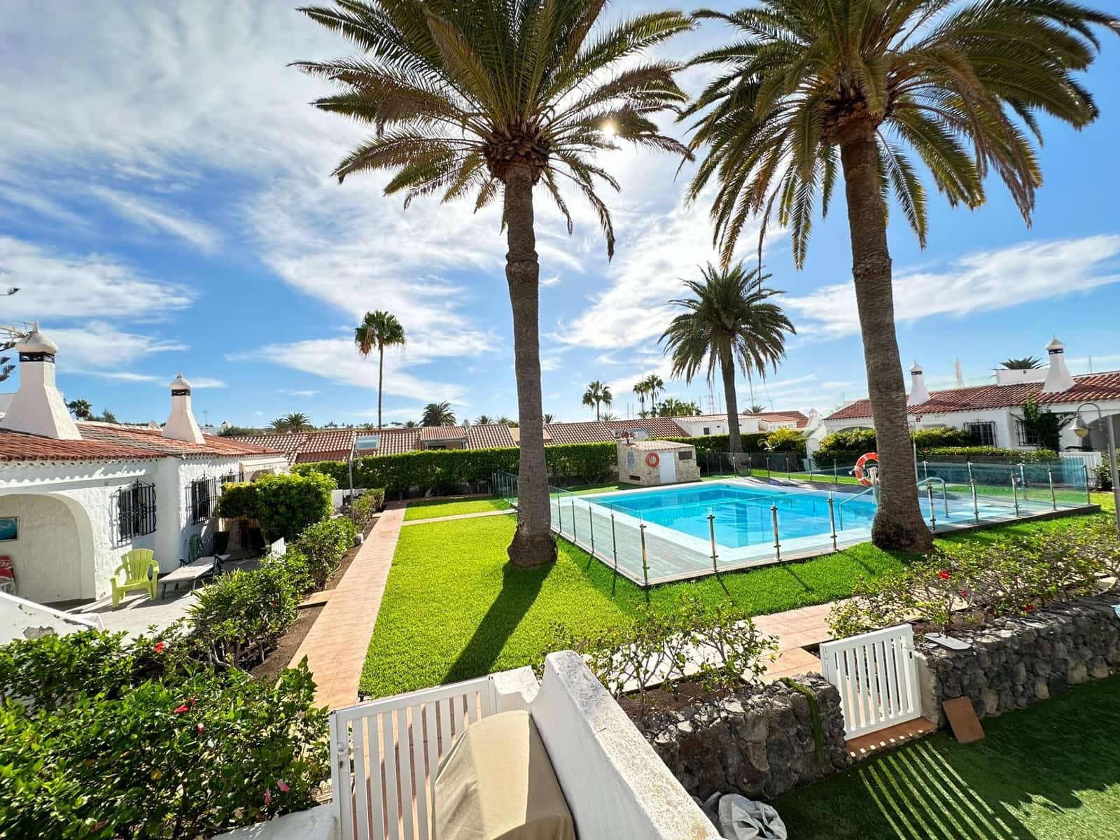 2 bedroom Bungalow for rent in San Bartolome de Tirajana with pool - € 1,700 (Ref: 7816766)