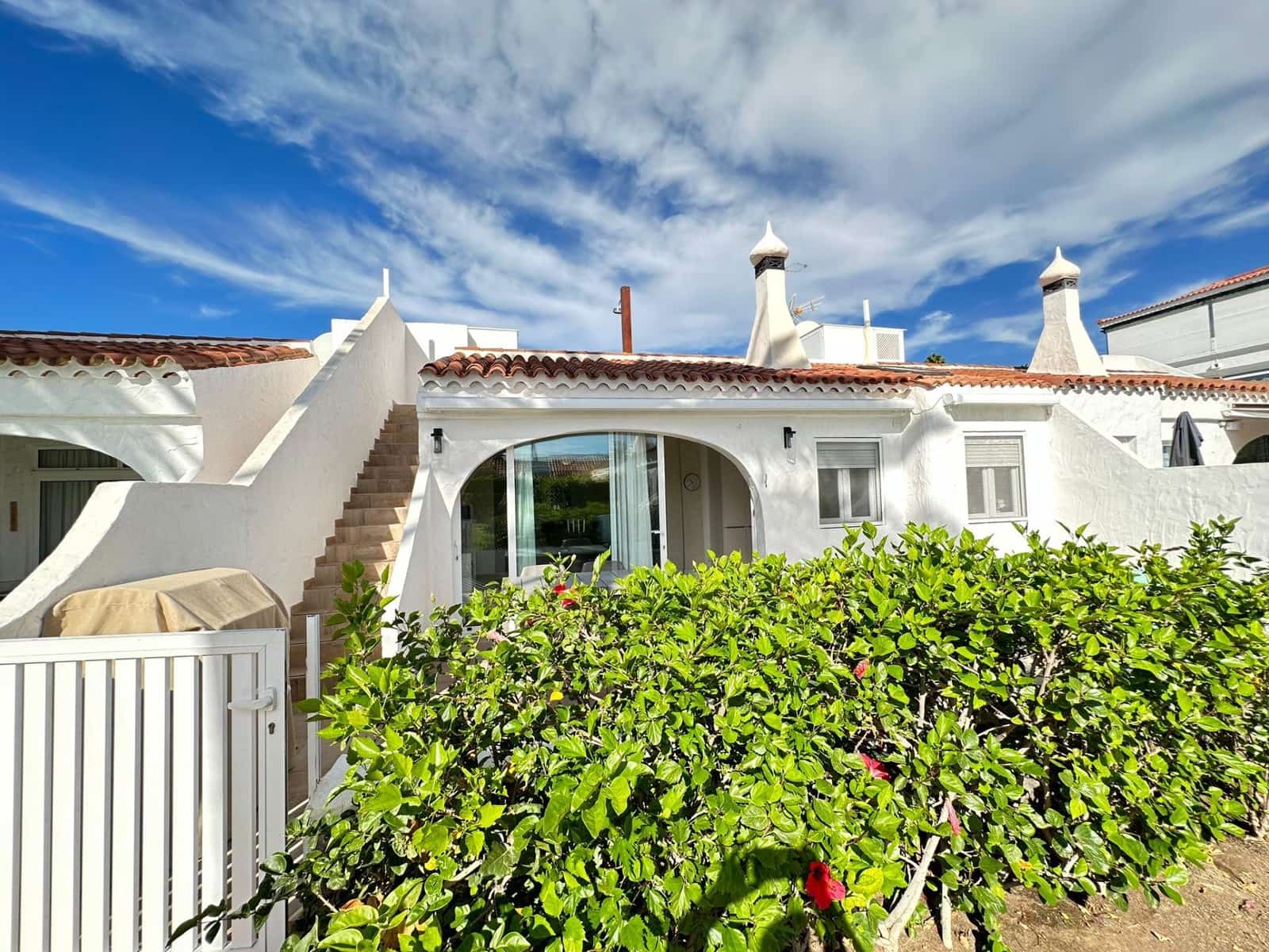 2 bedroom Bungalow for rent in San Bartolome de Tirajana with pool - € 1,700 (Ref: 7816766)