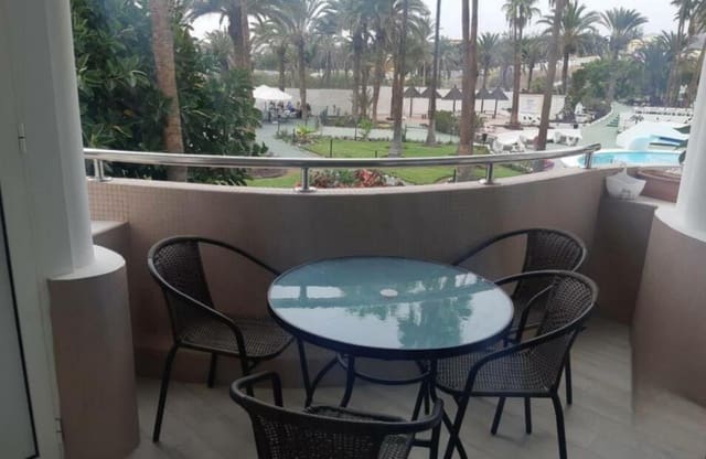 1 soveværelse Lejlighed til leje i Playa del Inglés, San Bartolomé de Tirajana med swimmingpool - € 1.200 (Ref: 8094328)